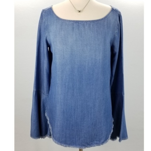 Cloth & Stone Chambray Blue Boho Bell Sleeve Top - Picture 1 of 12